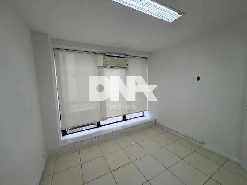 Sala : / Comercial / Botafogo