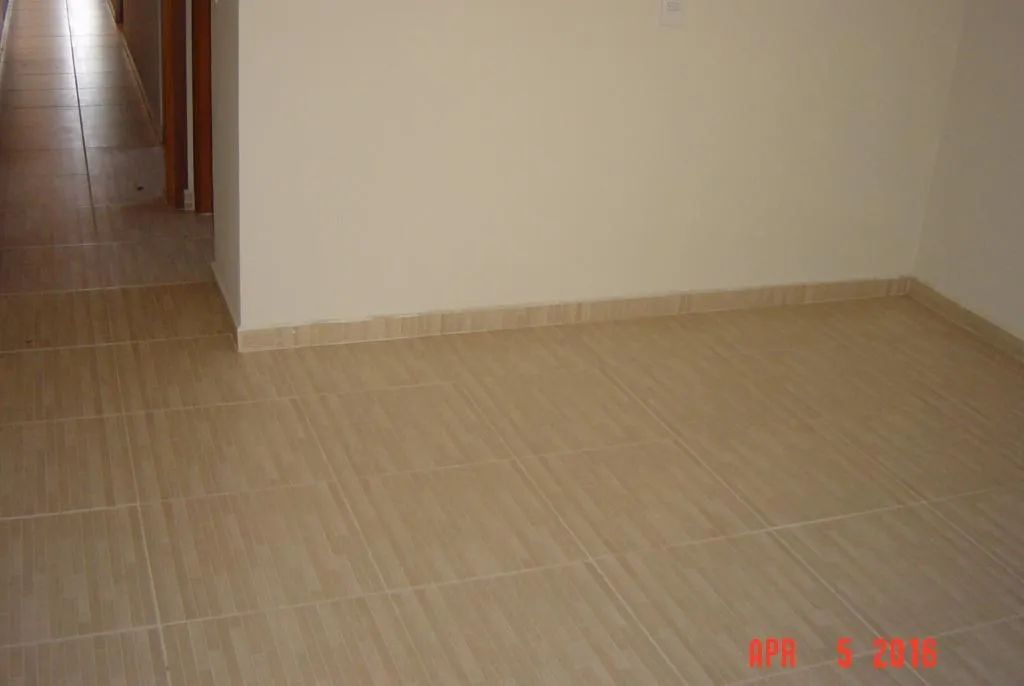 Casa com 3 dormitórios à venda, 90 m² por R$ 280.000,00 - Parque das Indústrias (Nova Vene
