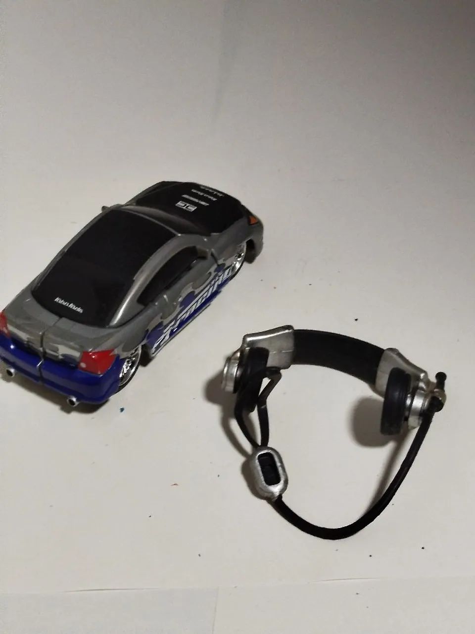 Transformers Scion Robô Rádio  - Foto 3
