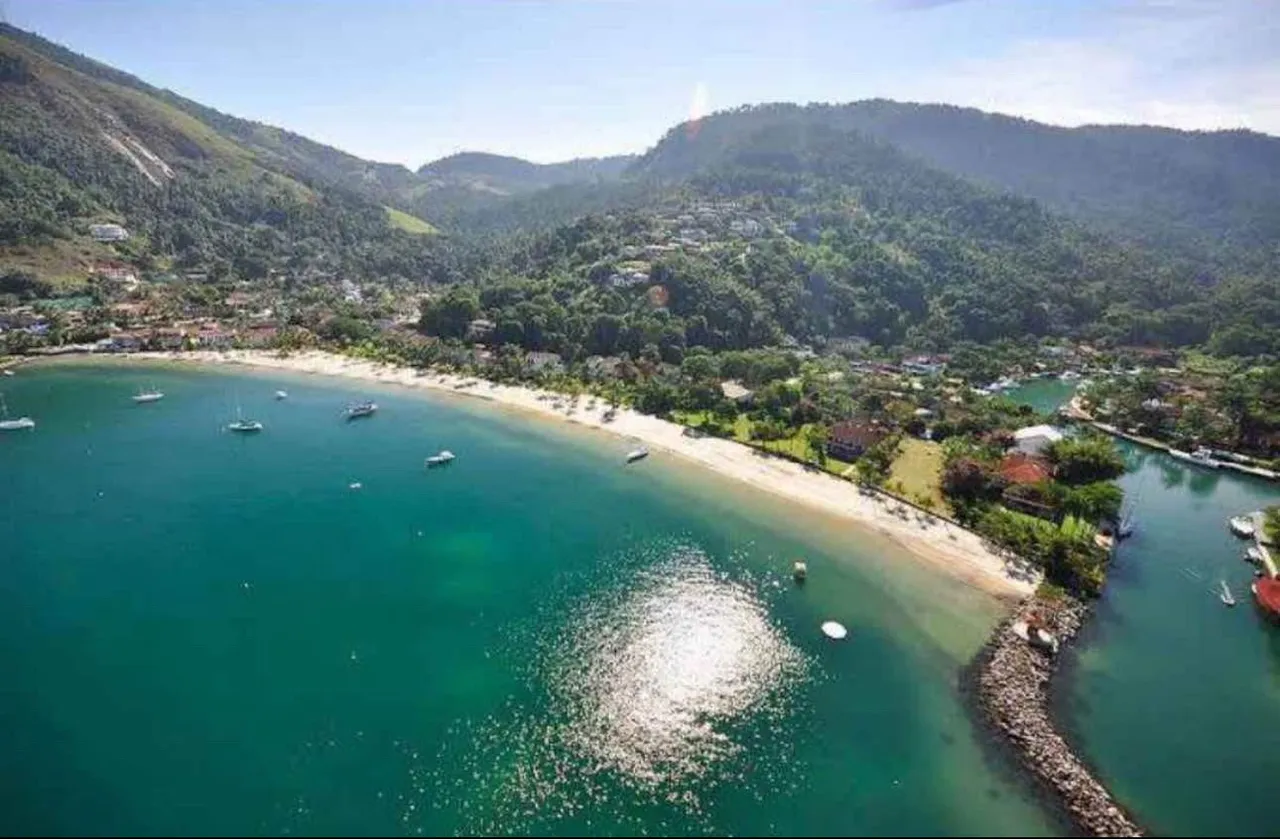Kitnet Condomínio Angra