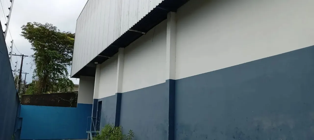 ALUGA - SE Excente Galpão medindo 500 m2 próx. av, n chavier!