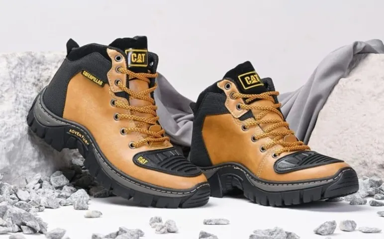 BOTA CATERPILLAR - 2 CORES