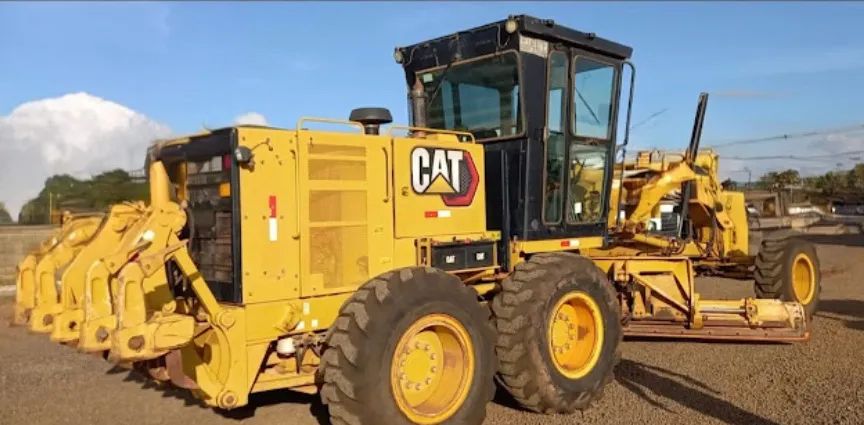 Motoniveladora Caterpillar 140K ano 2022 com ar condicionado, em SP - Foto 2