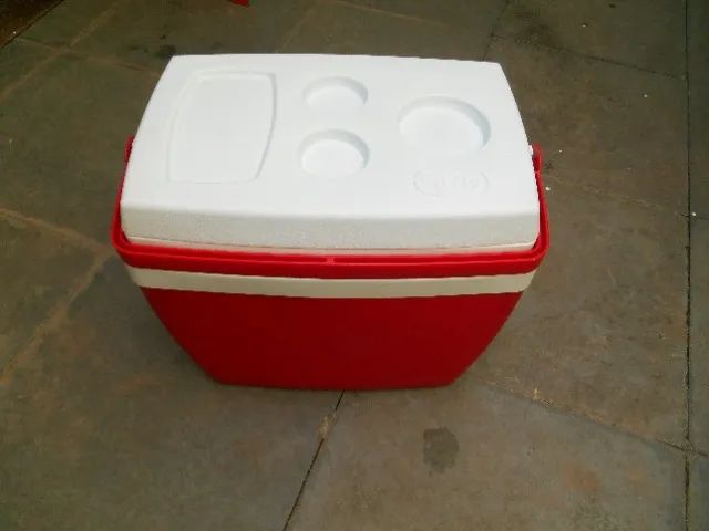 Caixa térmica vermelha 34L - Foto 3