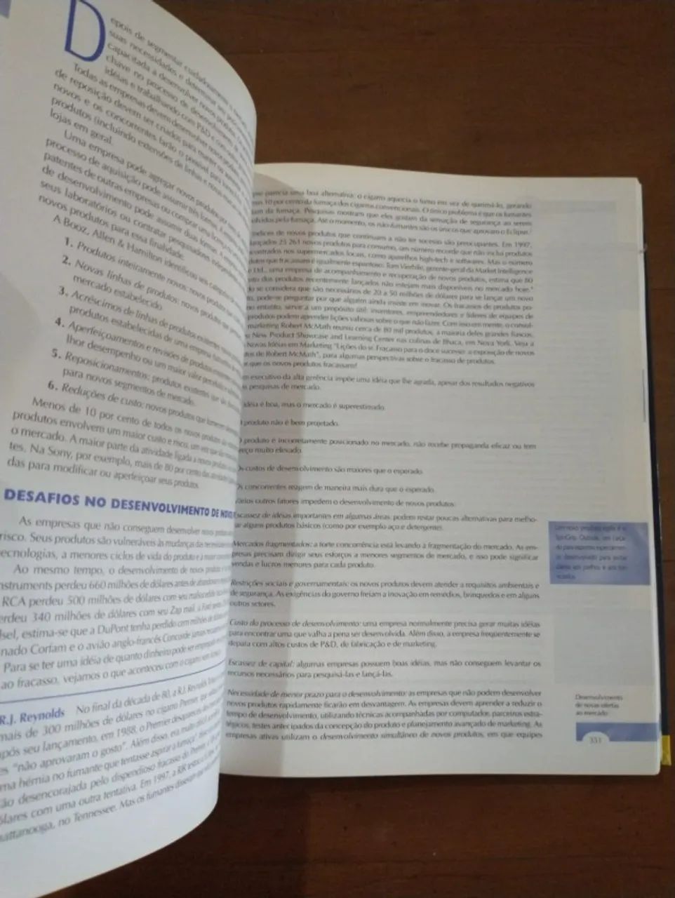Livro Administração de Marketing, Ed. Prentice Hall, Philip Kotler, 2001, 10 ed. - Foto 4