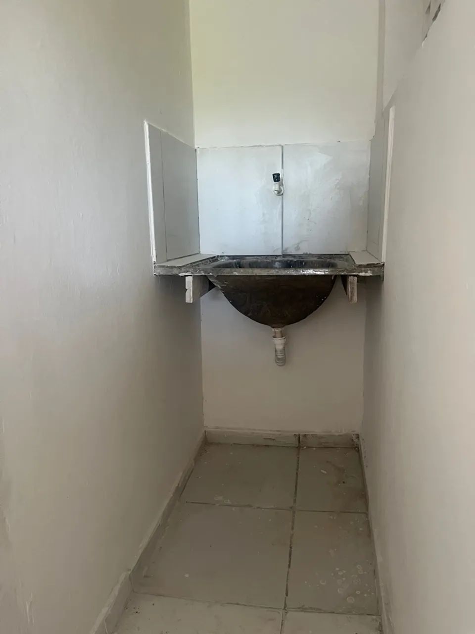 APARTAMENTO e KITNETS para alugar em Petrópolis! Próximo ao HUOL e maternidade  - Foto 4