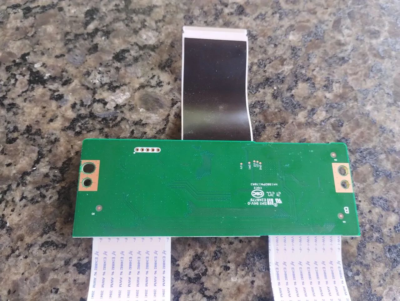 placa tcon tv toshiba 55c350kbs - Foto 5