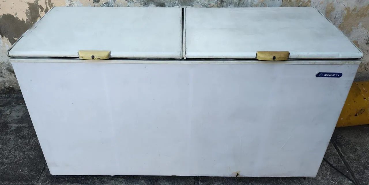 Freezer horizontal metalfrio 550 litros funcionando perfeitamente  - Foto 3