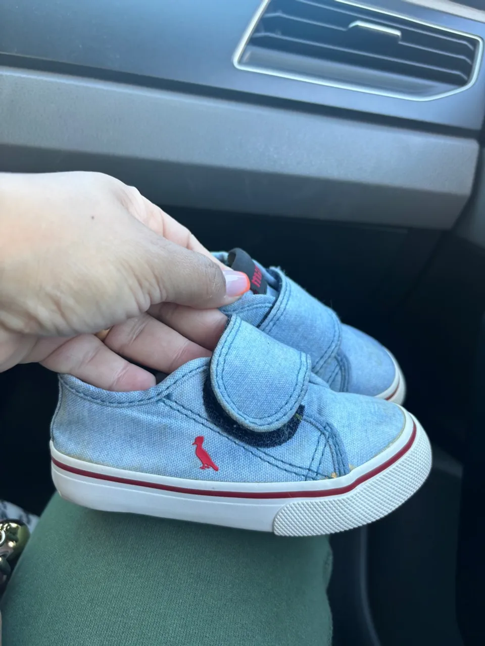 Tênis Infantil Jeans com Velcro - Semi-Novo