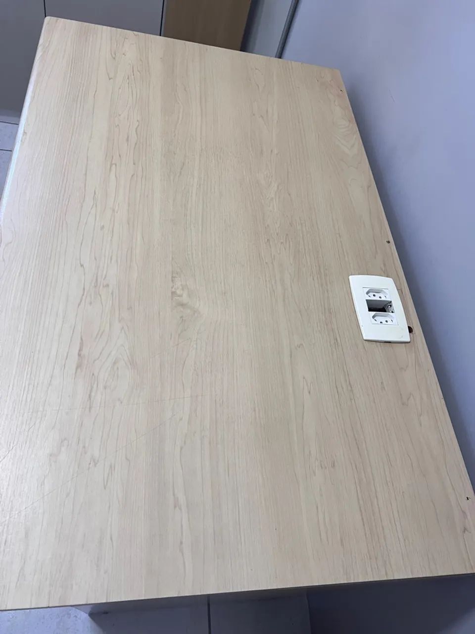 Mesa de Escritório em Madeira - Foto 3