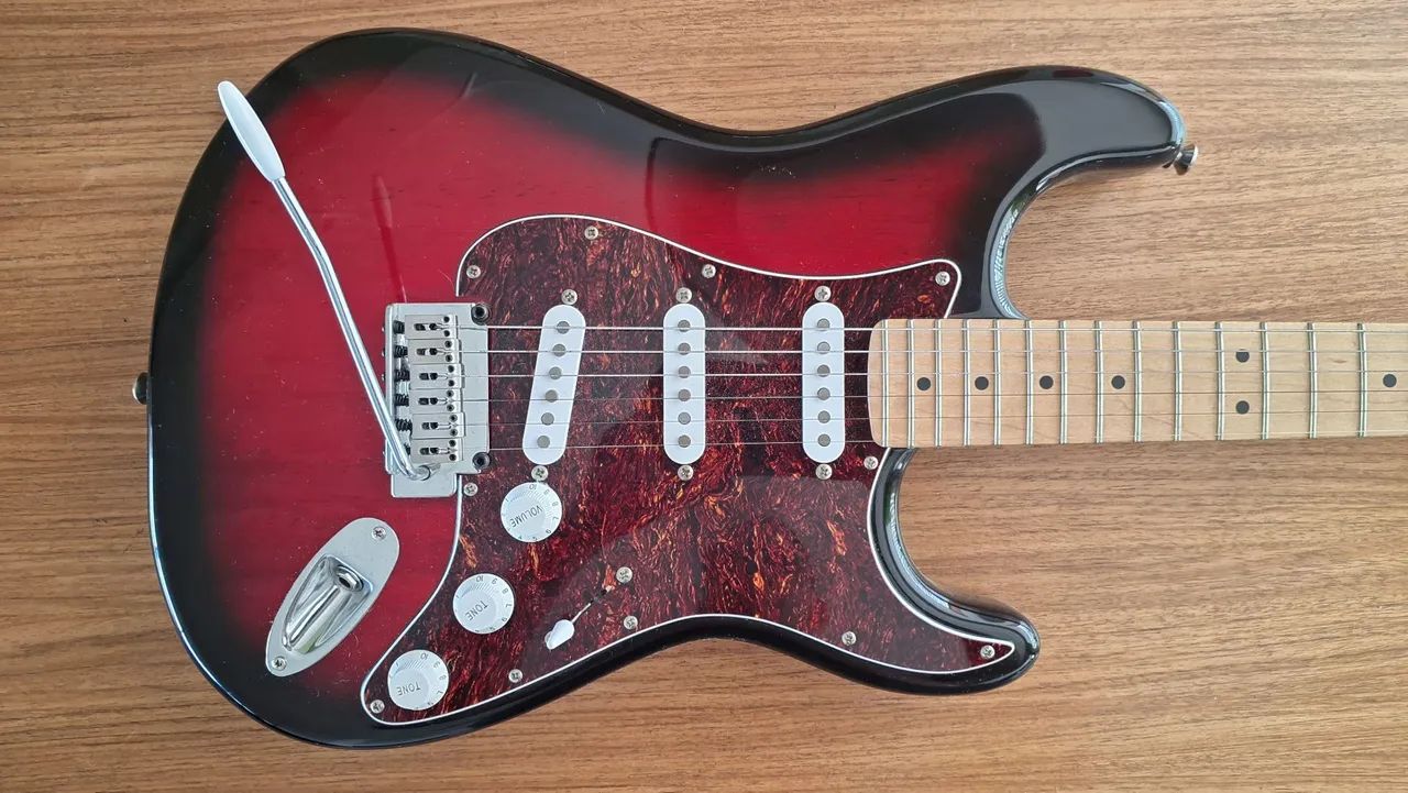 squier stratocaster standard