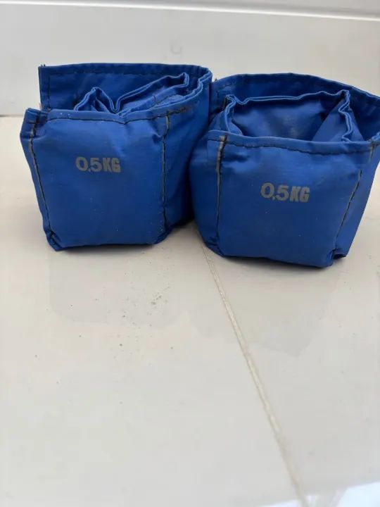 Par de Caneleiras 0,5kg cada - Foto 2