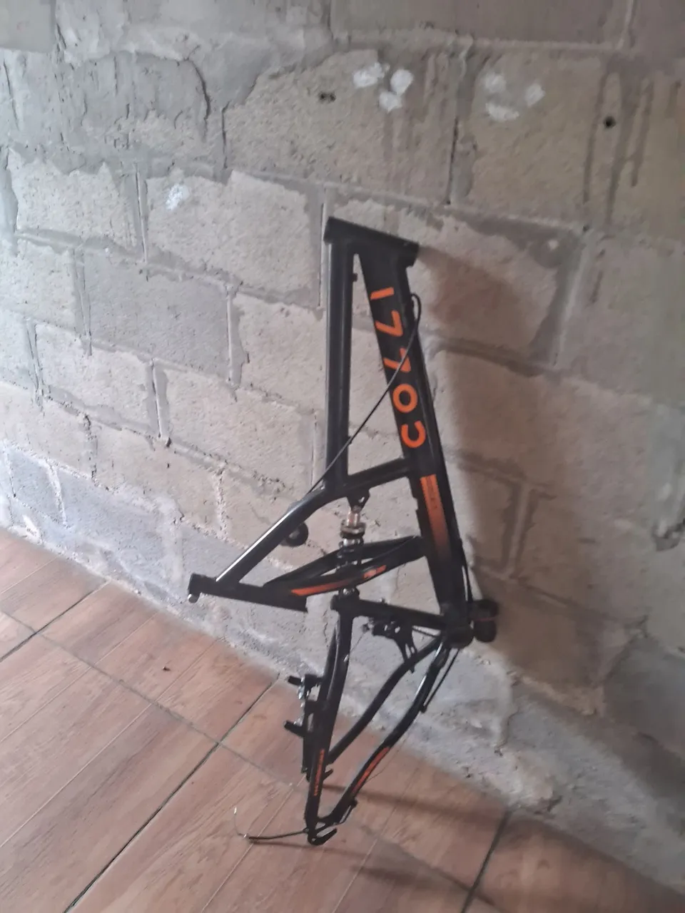 Quadro de bicicleta Colli 1700