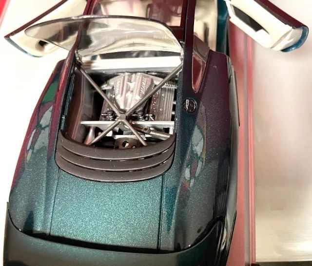 Miniatura 1:18 Maisto 1992 Jaguar Xj 220 Special Edition - Foto 5