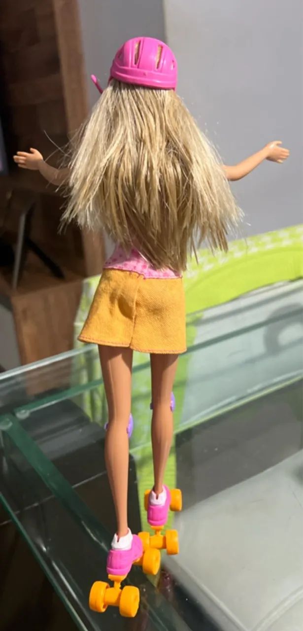 Boneca Barbie patins - Foto 2