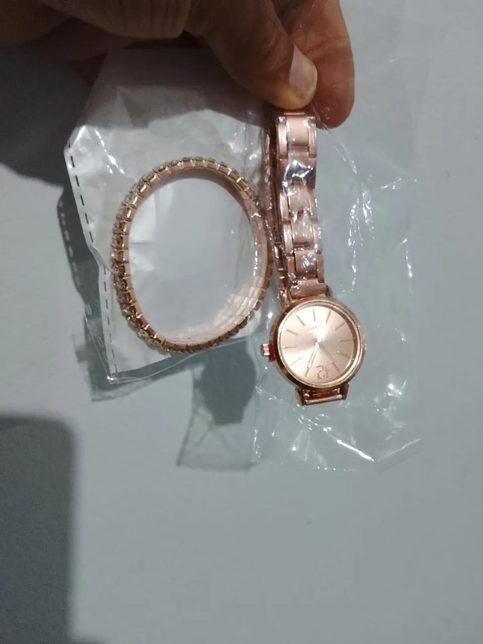 Rel ógio mais pulseira feminina  - Foto 2