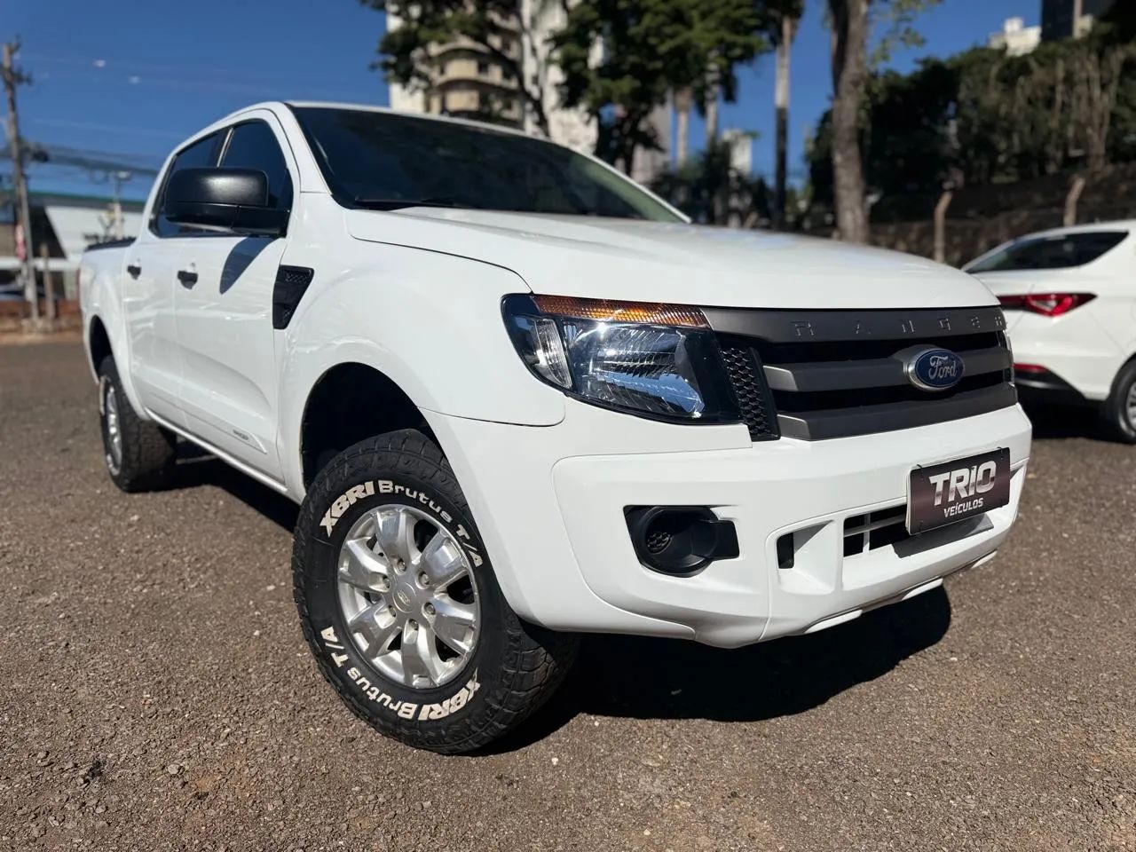 Ford Ranger Ranger XLS 2.5 16V 4x2 CD Flex 2014