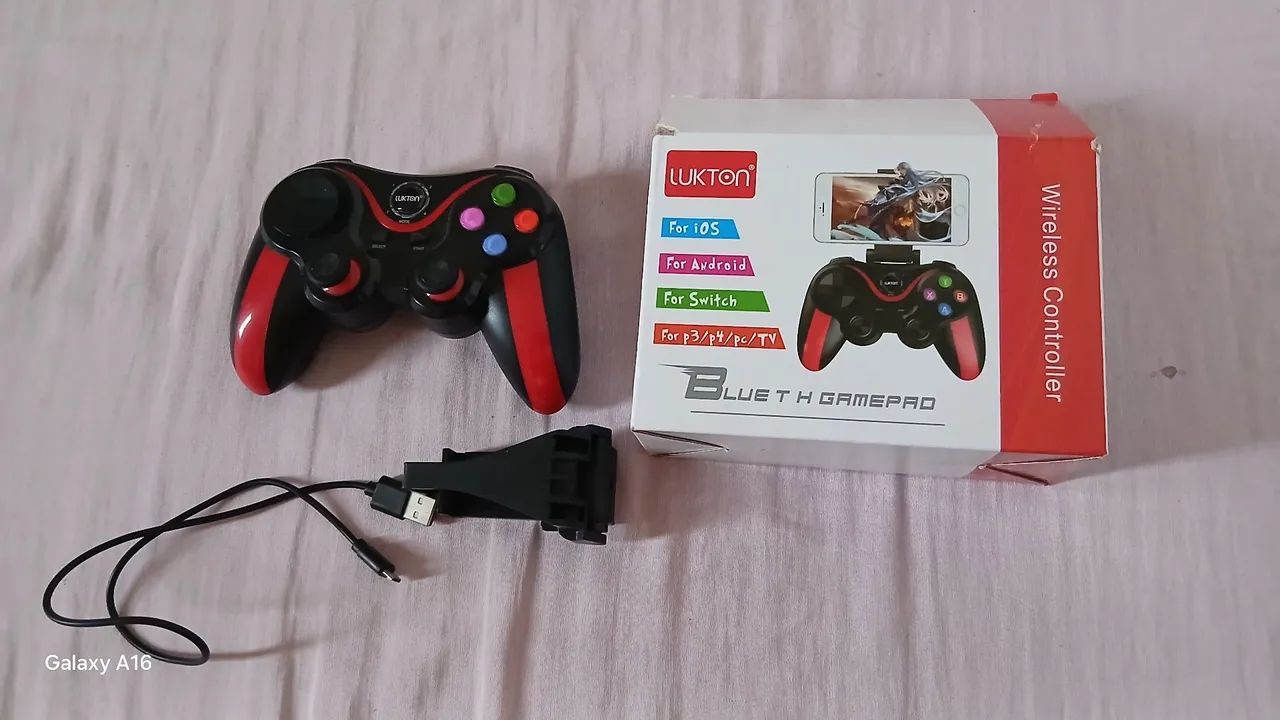 Controle Gamer Bluetooth Compativel Joystick Para Celular - Foto 2