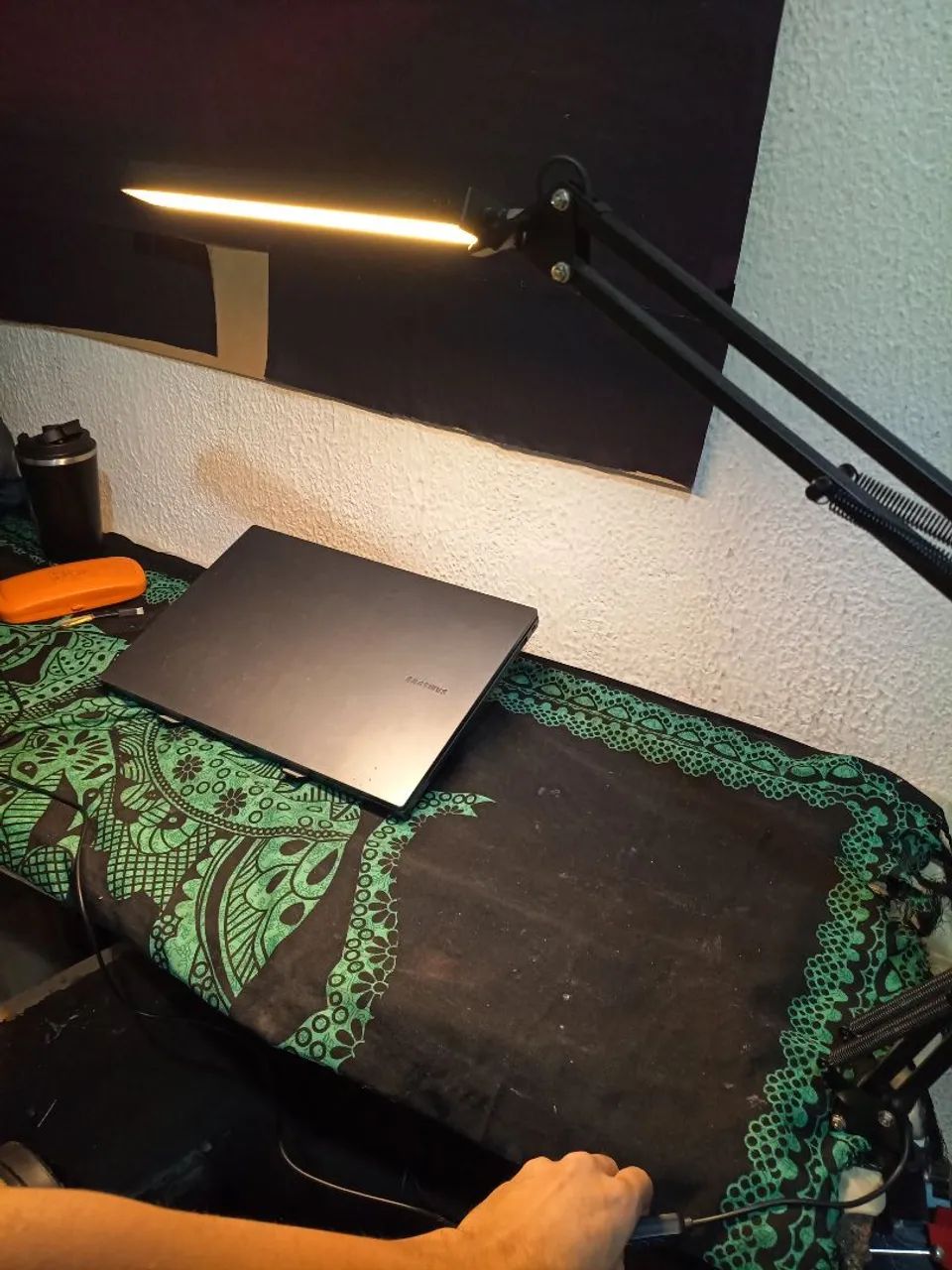 Luz led com braço articulado  - Foto 4