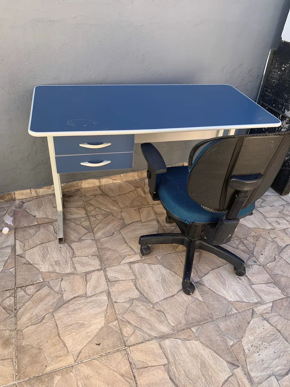 Mesa e cadeira pra escritório  - Foto 2