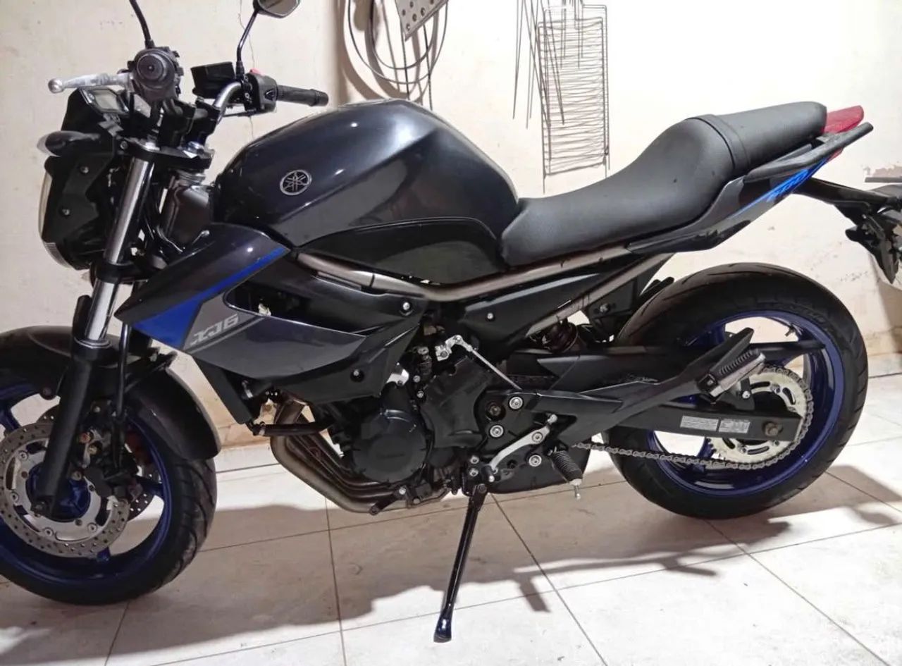XJ6 2015/15  - Foto 2