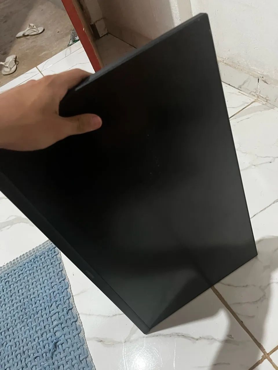 Monitor Samsung Odissey G3 com defeito