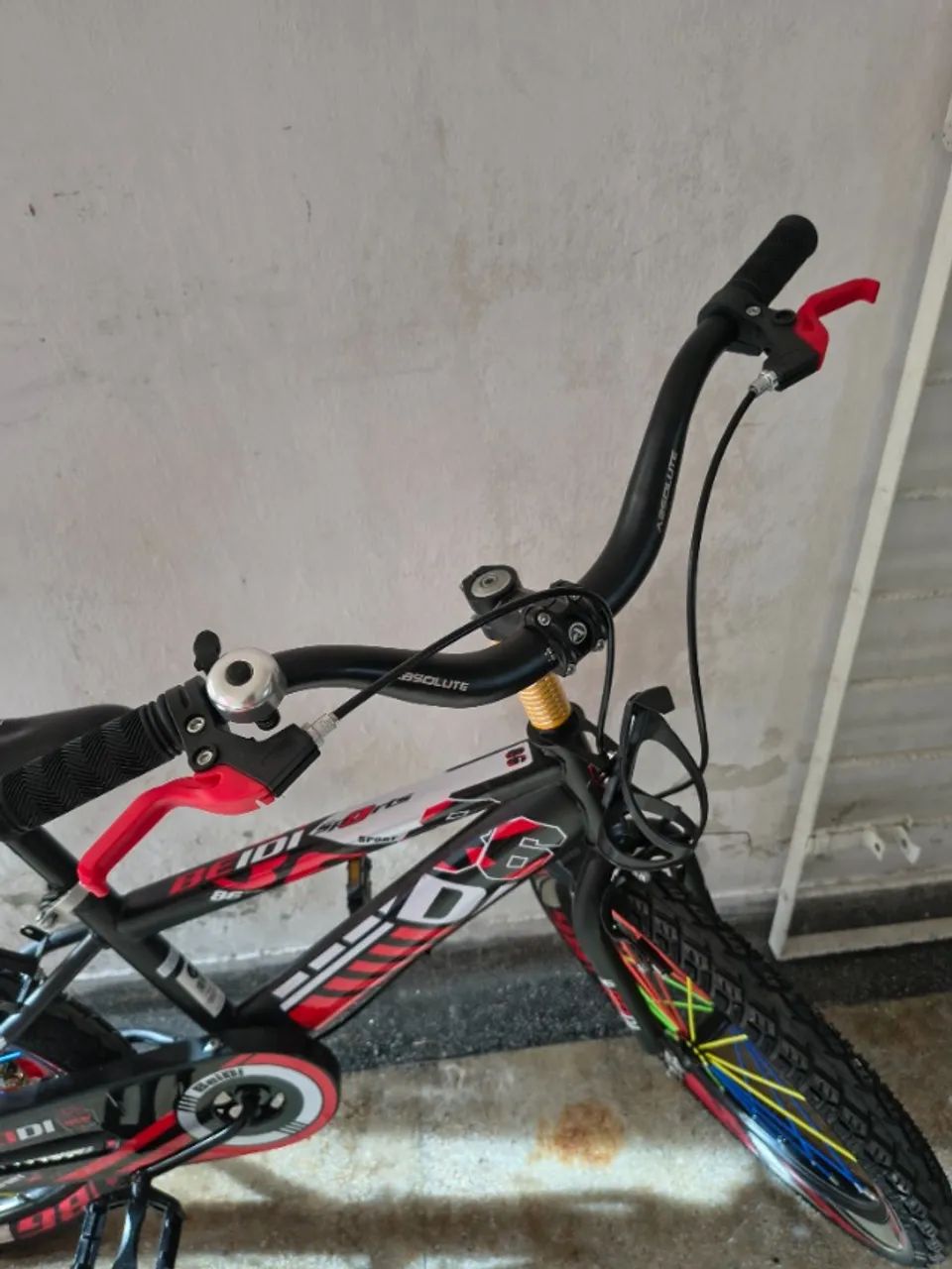 Bike Aro 20 c/ rodinhas 