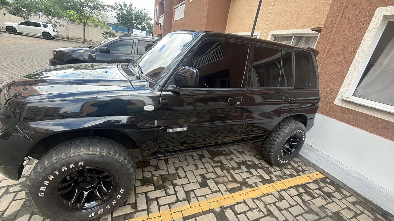 Mitsubishi Pajero 2009