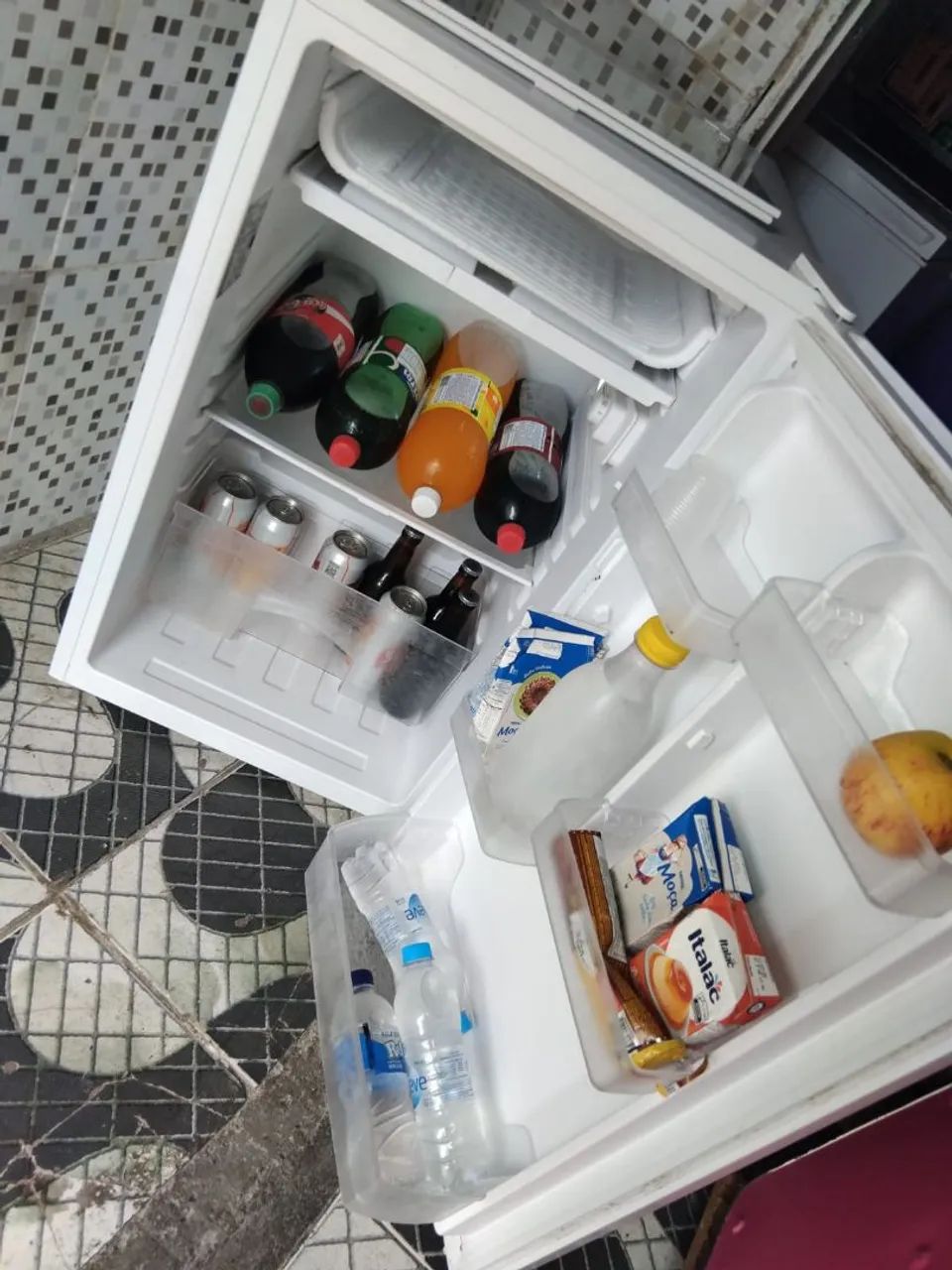 Vendo frigobar