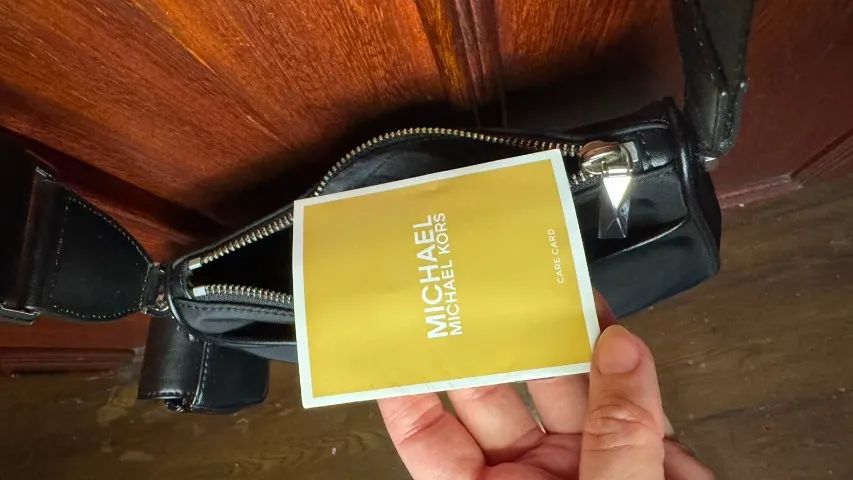 Bolsa Michael Kors Tiracolo Nylon Preta Original com Mini Pouch - Foto 4