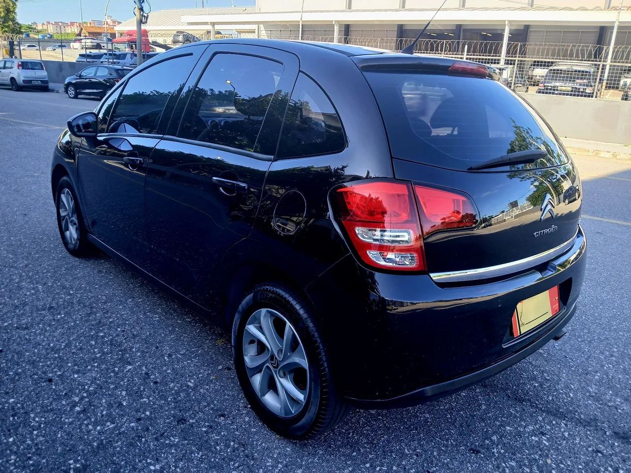Citroen C3 Tendance 1.5 Flex 8V 5P Mec. 2014 - Foto 3
