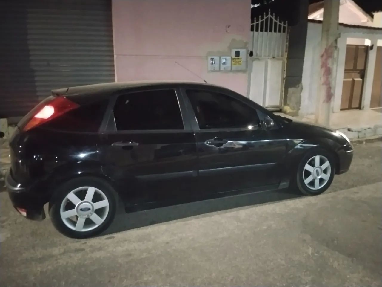 Vendo Ford Focus 1.6 - Foto 5