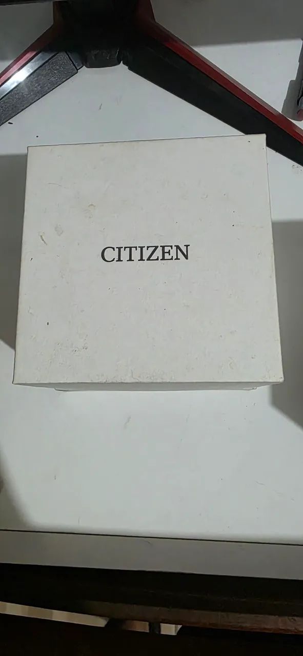 Relogio Citizen ( completo na caixa )