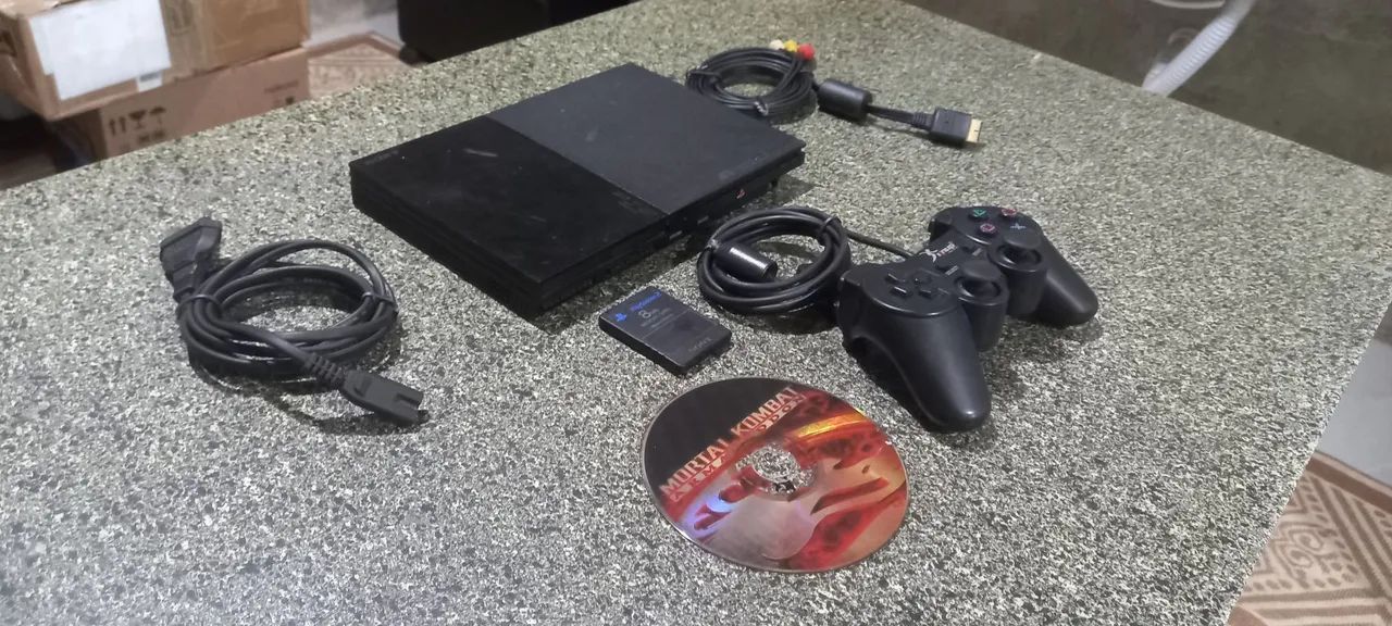 PS2 SLIM destravado leitor excelente