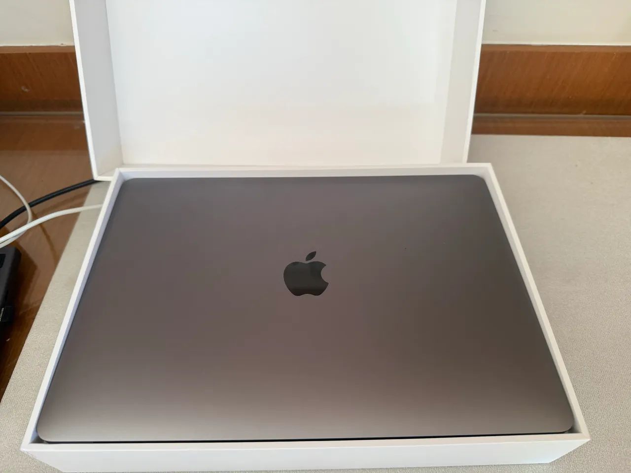 MacBook M1 256 gb 2023 com 4 ciclos utilizados  - Foto 2