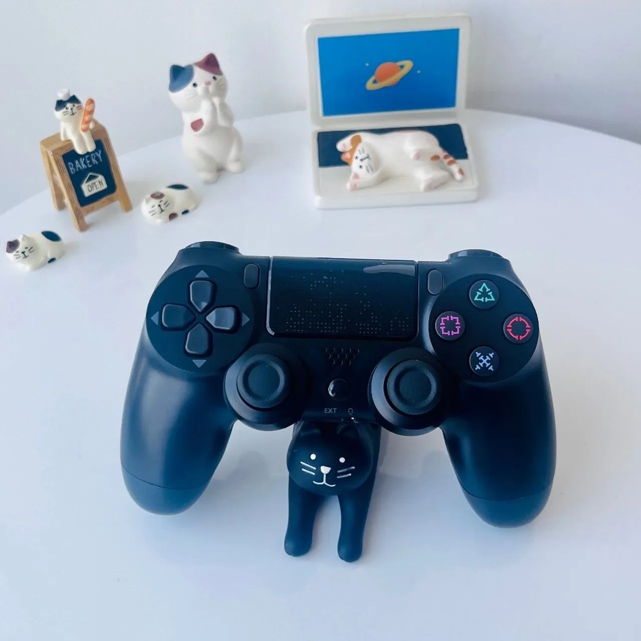 Controle Sem Fio Compatível com PS4 Recarregável com Cabo USB - Foto 2