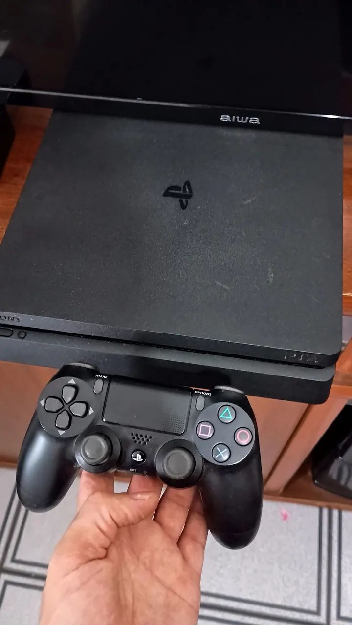 Playstation 4 slim desbloqueado  - Foto 6