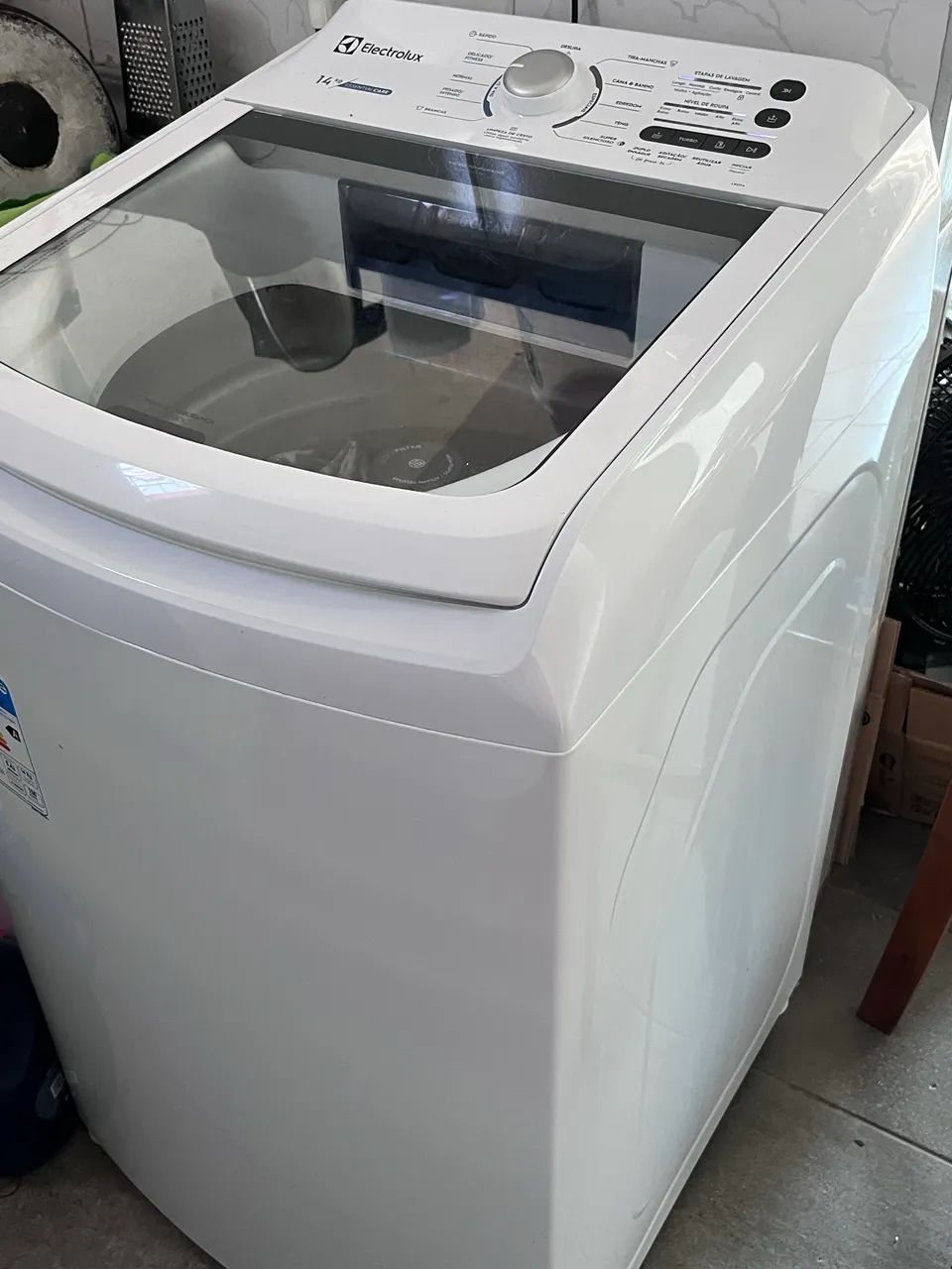 Máquina de lavar 14 kg Eletrolux nova