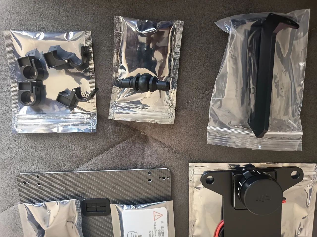 Dji Gimbal Mounting Bracket Zenmuse X3/x5 M600/M600pro Produto Original DJI - Foto 4