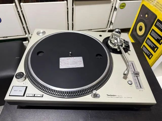 Toca Disco Technics SL1200MK3D - Foto 2