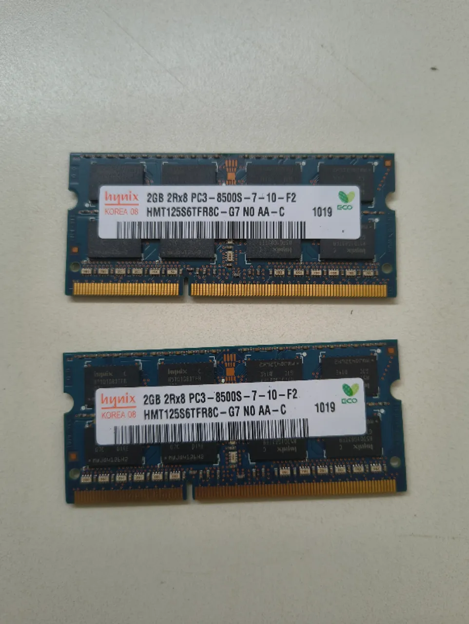 Memória RAM Notebook DDR2 512MB 667MHz Hynix PC2-5300S (2 unidades