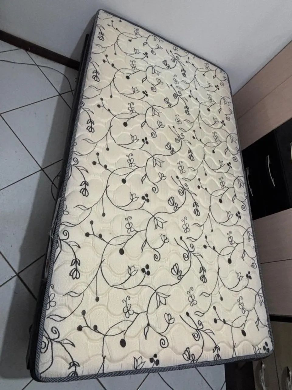 Colchão Viúva Ortobom + Base Cori Black