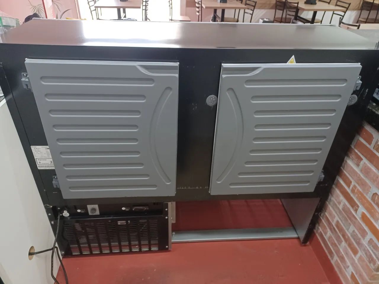 Vende-se vitrine  expositora quente e frio - Foto 4