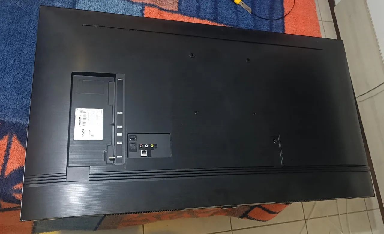 Vendo tv Samsung 50 polegadas 4K - Foto 5
