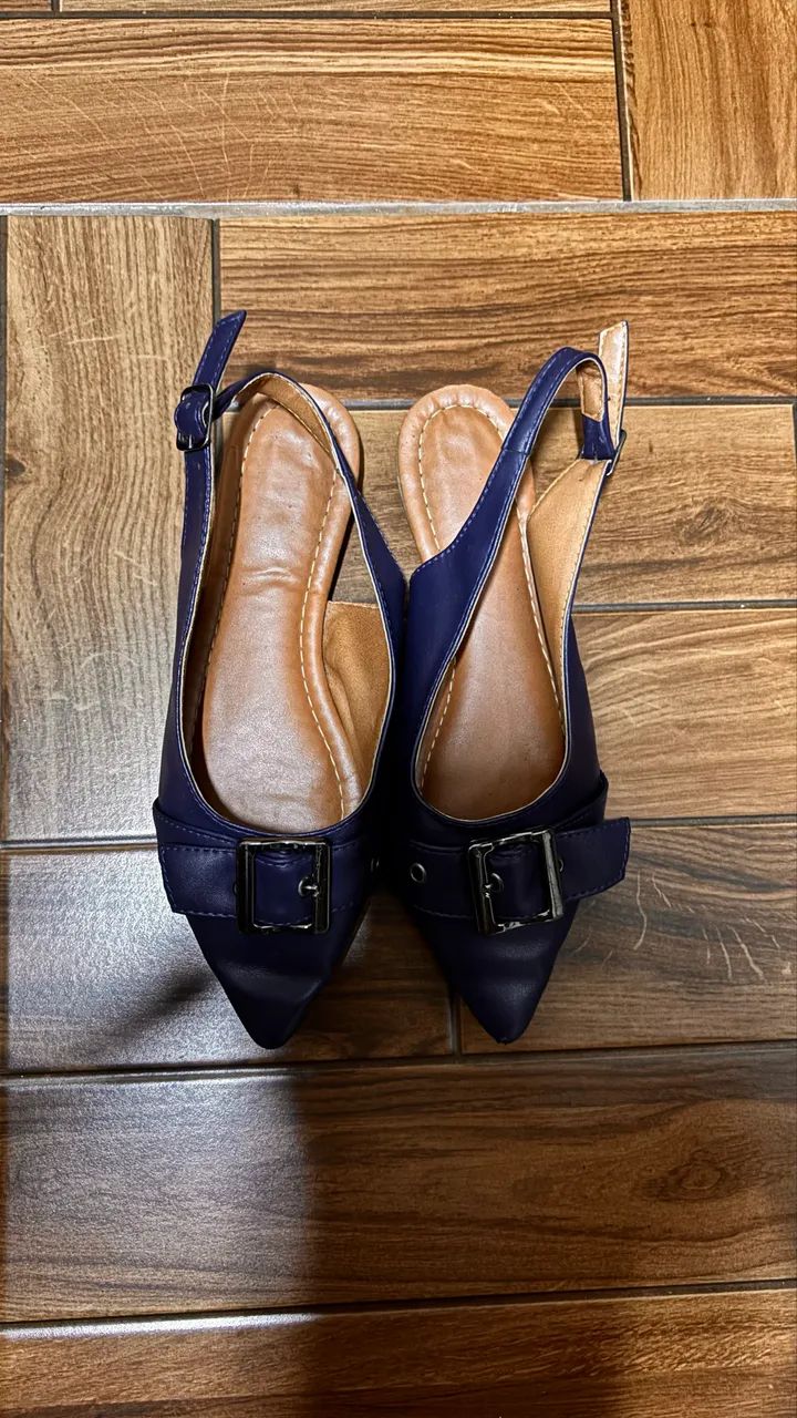 Sapatilha azul feminina 