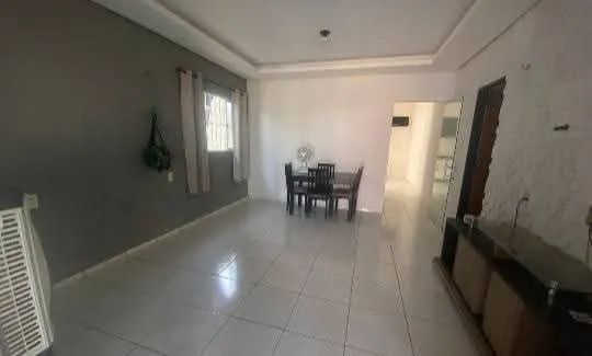 A Venda no Guará 2 próximo a comércio 