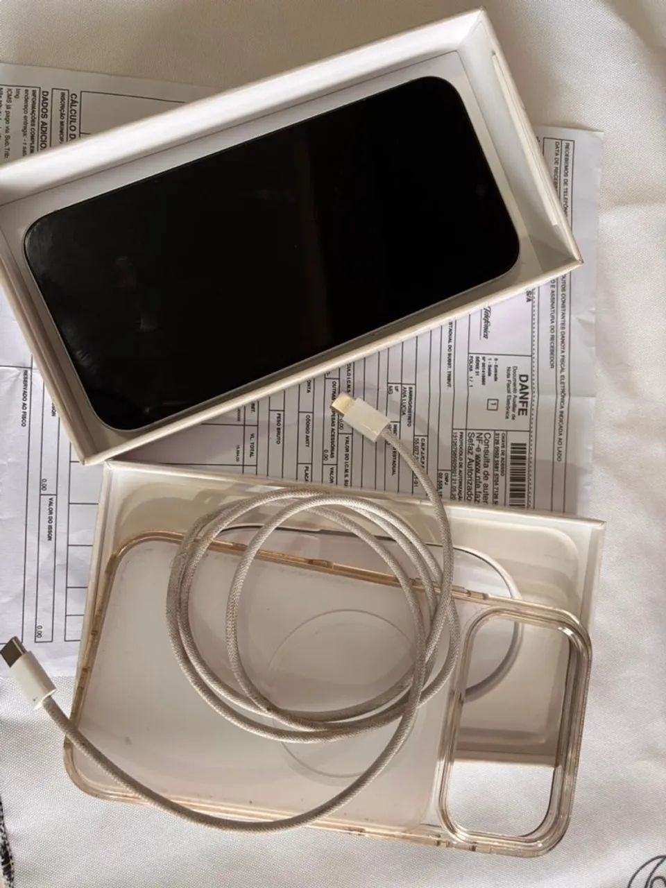 iPhone 17 pro max com nota e caixa! - Foto 2