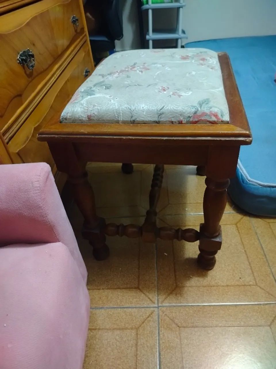 Poltrona com banqueta - Entrega em SP - Foto 2