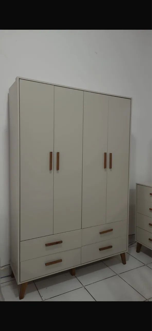 Guarda roupa e cômoda infantil 