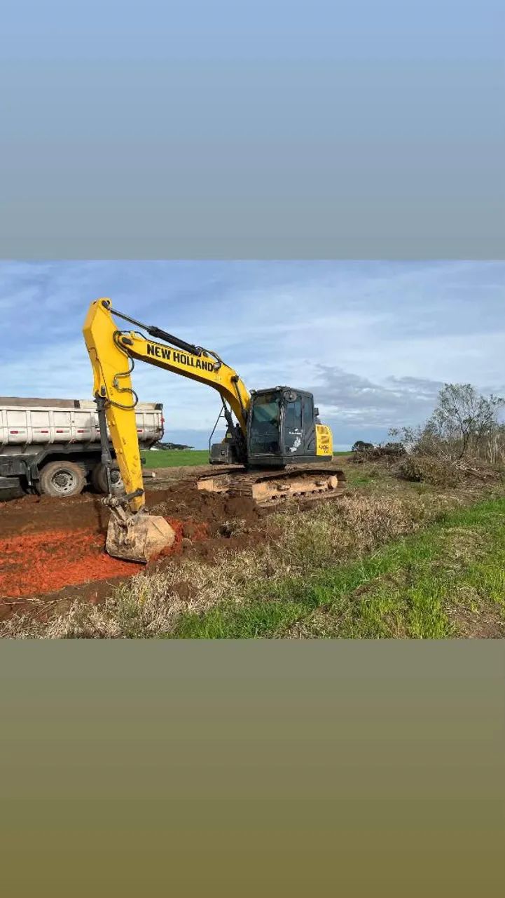 Escavadeira New Holland 145C EVO